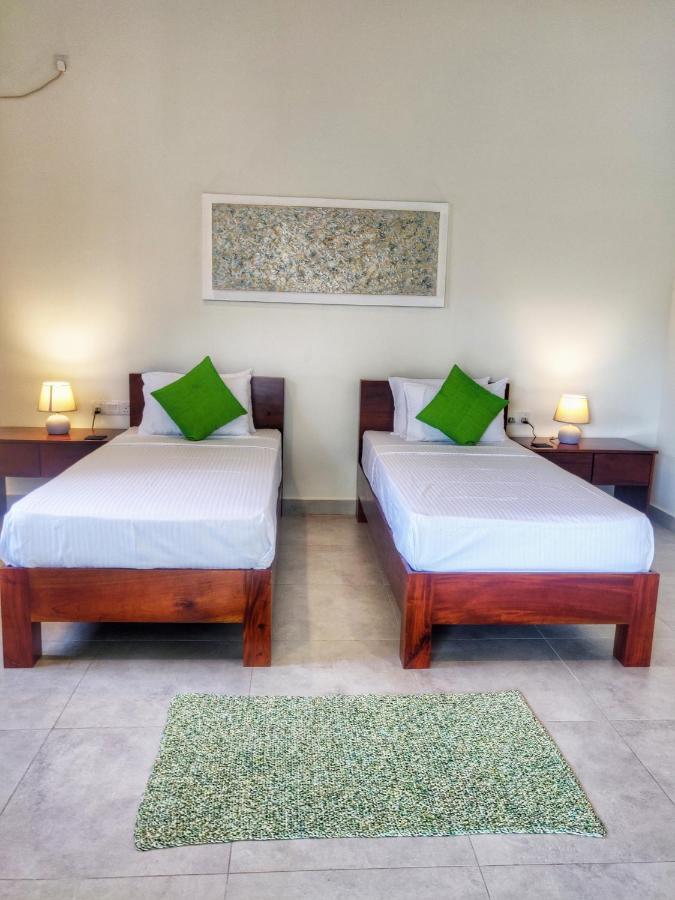 Villa Lagoonscape Negombo Eksteriør billede